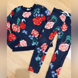 H&M Dark Floral Print Outfit